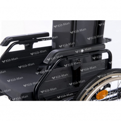 Scaun cu rotile LIGHTWEIGHT LIGHTMAN COMFORT PLUS – Multifunctional si durabil