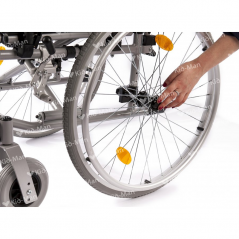 Scaun cu rotile LIGHTWEIGHT LIGHTMAN START – Multifunctional si durabil